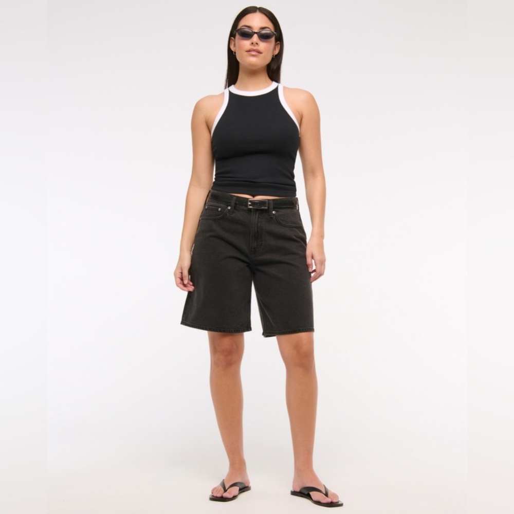 Abercrombie & Fitch Curve Love Mid Rise Jort
